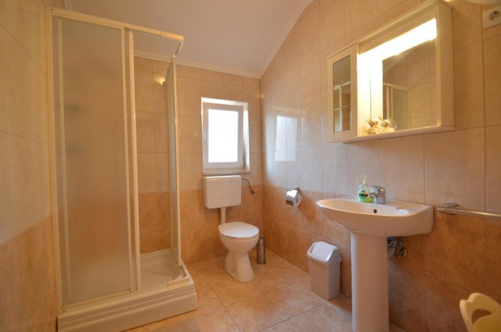 Apartments Mali Losinj Luaran gambar