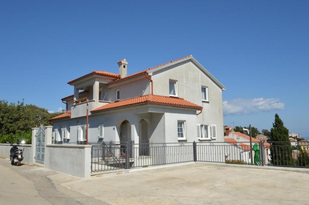 Apartments Mali Losinj Luaran gambar